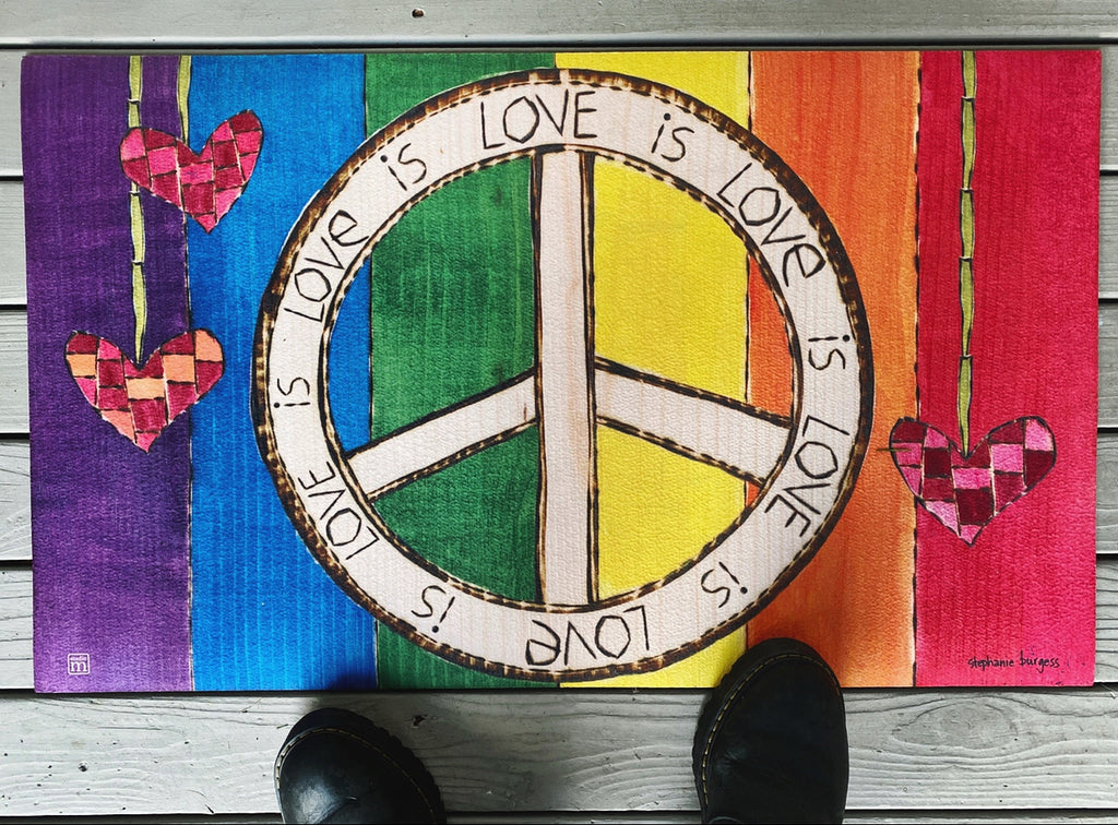 L❤️VE IS L❤️VE! Happy Pride Month to all ❤️🧡💛💚💙💜💕
