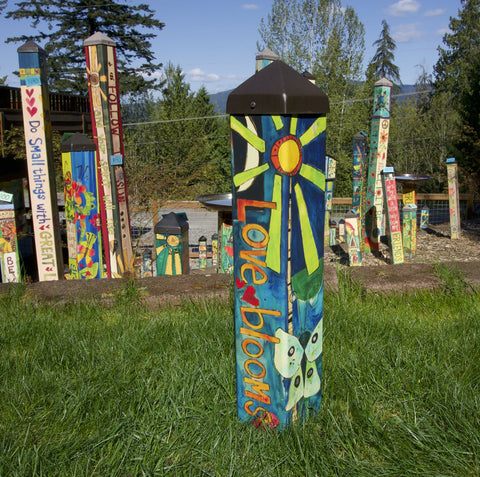 Love Garden Art Pole - 20