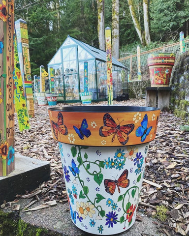 GARDEN PLANTERS