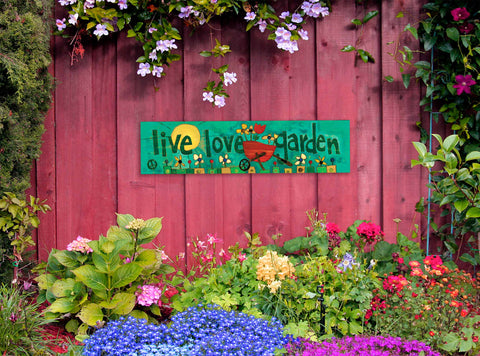 Live Love Garden Outdoor Expression
