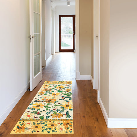 Hummingbirds Floor Flair 2.5' by 7' - NEW