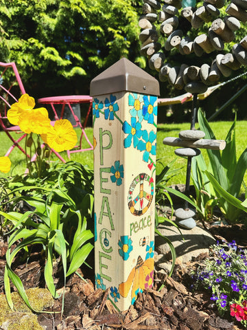 New - Stephs Favorite Little Peace Art Pole 20