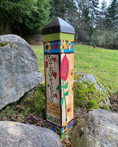 Sisters Art Pole - 20