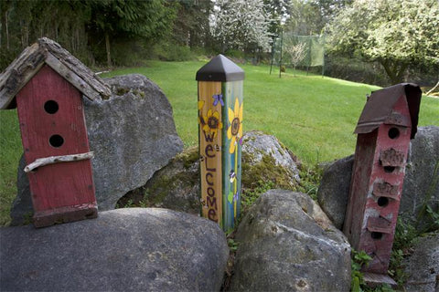 Welcome To The Peace Garden Art Pole - 20