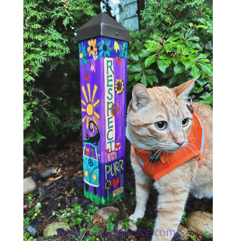 Bring On The Purr 20 Cat Art Pole - New