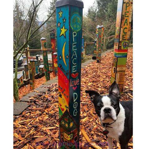 New - Peace Love Dog Art Pole 40